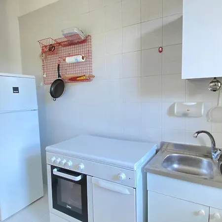 Santa Barbara Baia Apartament