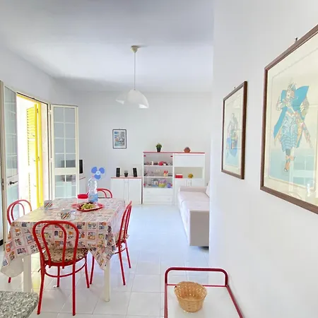 Santa Barbara Baia Apartment *